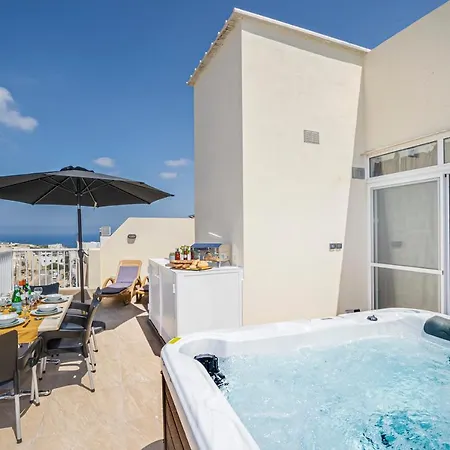 Apartament Summer Breeze Penthouse With Hot Tub